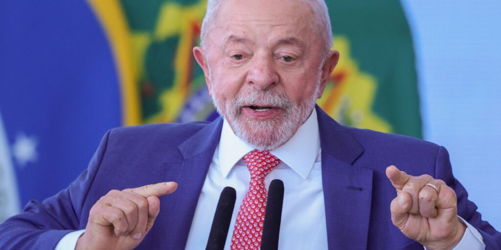 lula-cobra-respeito-e-rejeita-interferencia-dos-eua
