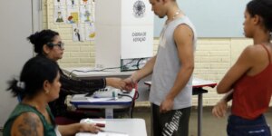 caminhos-da-reportagem: importancia-do-voto-para-jovens-e-idosos