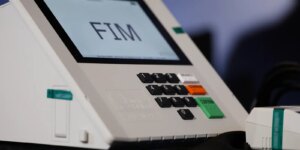 ia-e-videos-falsos-superam-fake-news-como-maior-ameaca-a-democracia