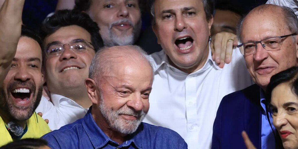 nas-redes-sociais,-lideres-latino-americanos-saudam-lula-pela-vitoria