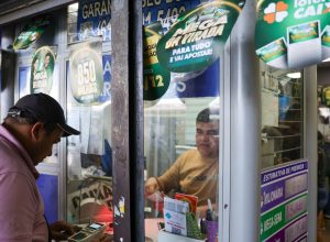 mega-sena-acumula-novamente-e-premio-principal-fica-em-r$-75-milhoes