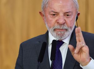 lula:-assessor-de-trump-so-entrara-no-pais-se-padilha-entrar-nos-eua