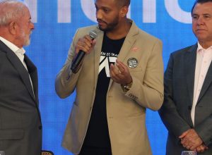 lula-pede-mobilizacao-a-centrais-sindicais-para-fim-da-escala-6×1