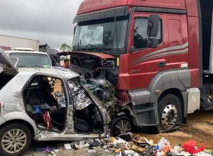 seis-pessoas-da-mesma-familia-morrem-em-acidente-na-br-251-em-mg