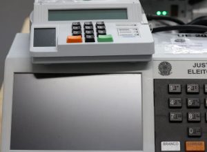 pesquisa-aponta-que-fake-news-sobre-eleicoes-miram-urnas-eletronicas