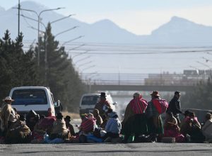 bolivia-prende-lideres-de-protestos-em-meio-a-respaldo-militar-dos-eua