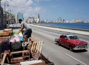 cuba-debate-reformas-economica-e-social-em-meio-ao-bloqueio-dos-eua