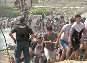 espanha-cita-grupos-“reacionarios”-e-fake-news-em-imigracao-em-ceuta