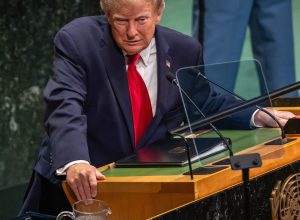 trump-rejeita-limitar-ia-e-critica-governanca-global-da-tecnologia