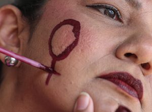 aumentam-agressoes-politicas-em-mes-de-luta-contra-violencia-a-mulher
